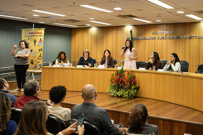 painel "Inclusão no Mercado de Trabalho: conquistas e desafios”