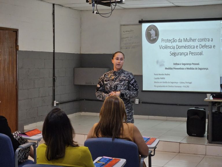 Instrutora Paula Apresentou dados do último Anuário Brasileiro de Segurança Pública