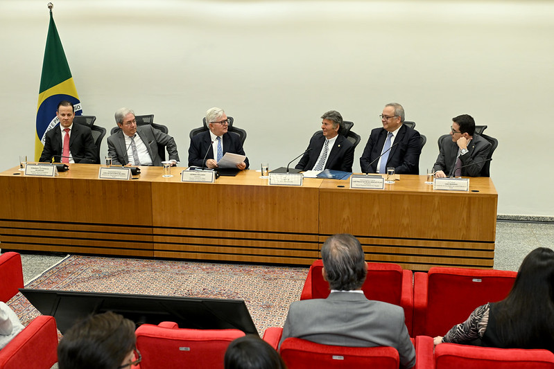 Mesa de abertura
