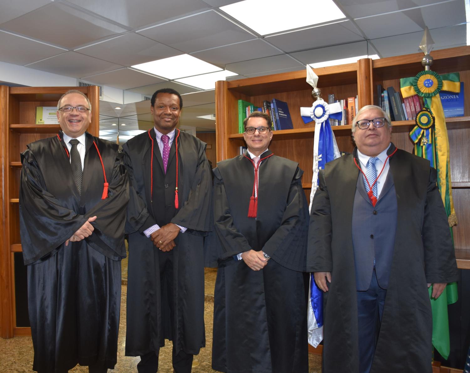 Administração do TRF2 e Julio de Castilhos