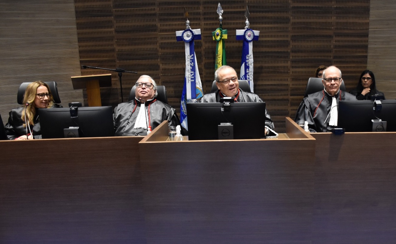 Mônica Campos de Ré, Firly Nascimento Filho, Luiz Paulo da Silva Araújo Filho e Guilherme Couto de Castro