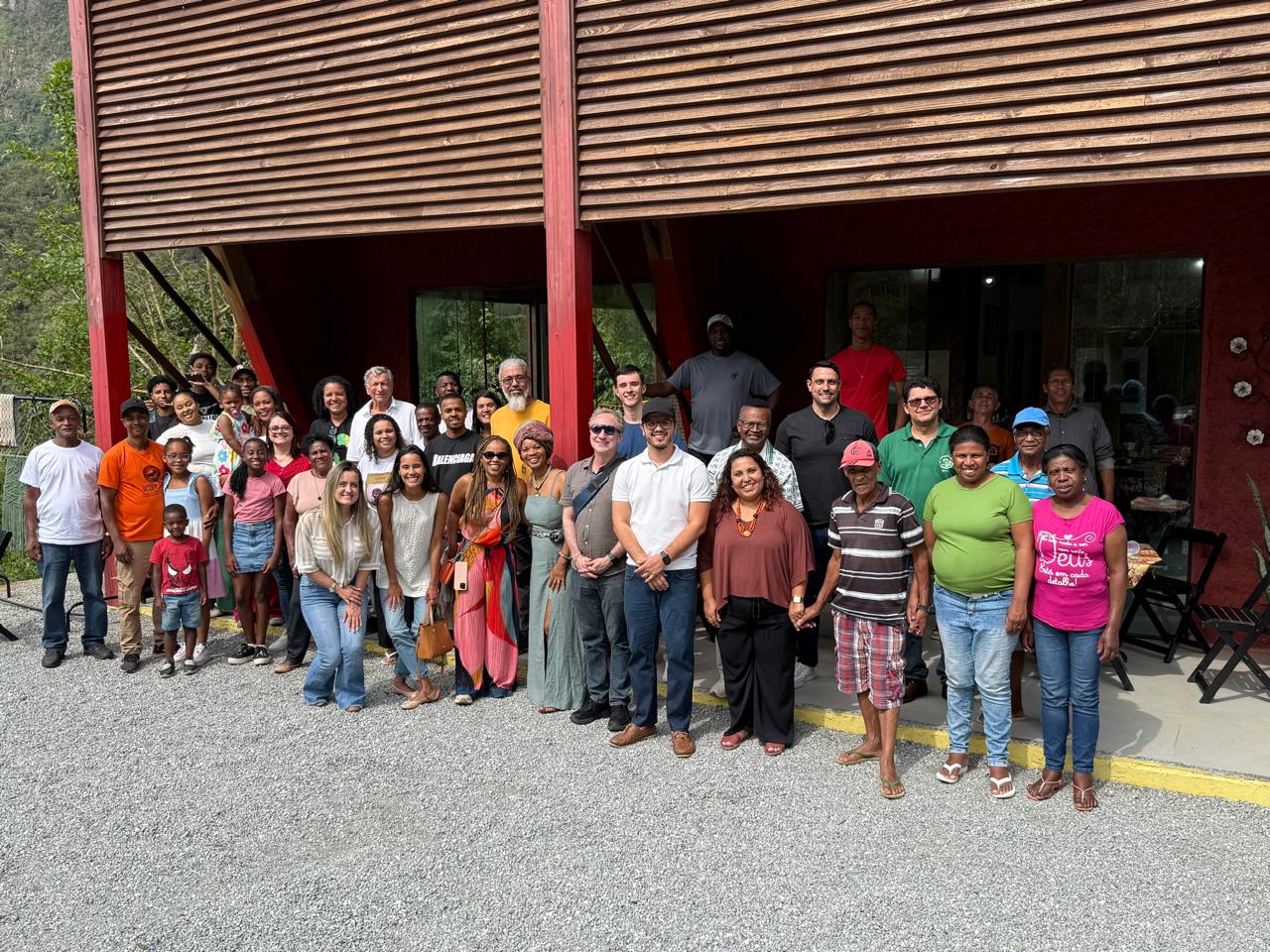Comissão de Cidadania e Direitos Humanos do TRF2 visita Comunidade da Tapera