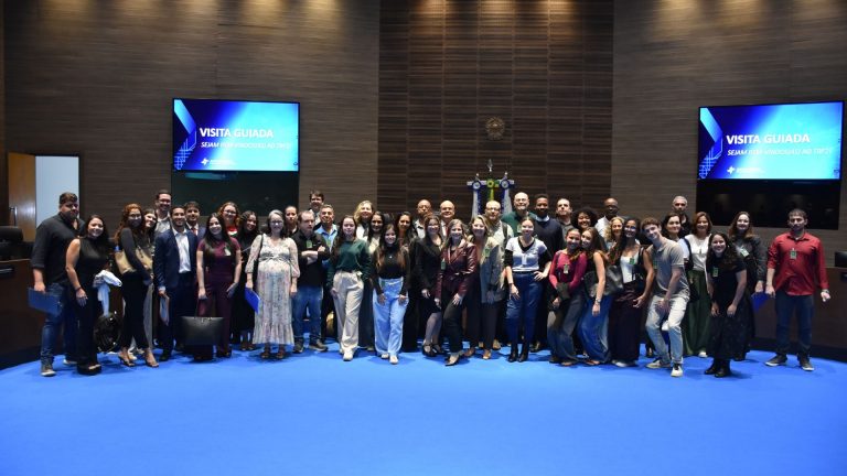 Estudantes
