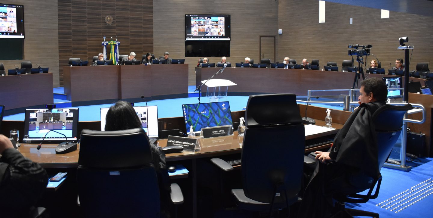 Foto plenário de TRF2