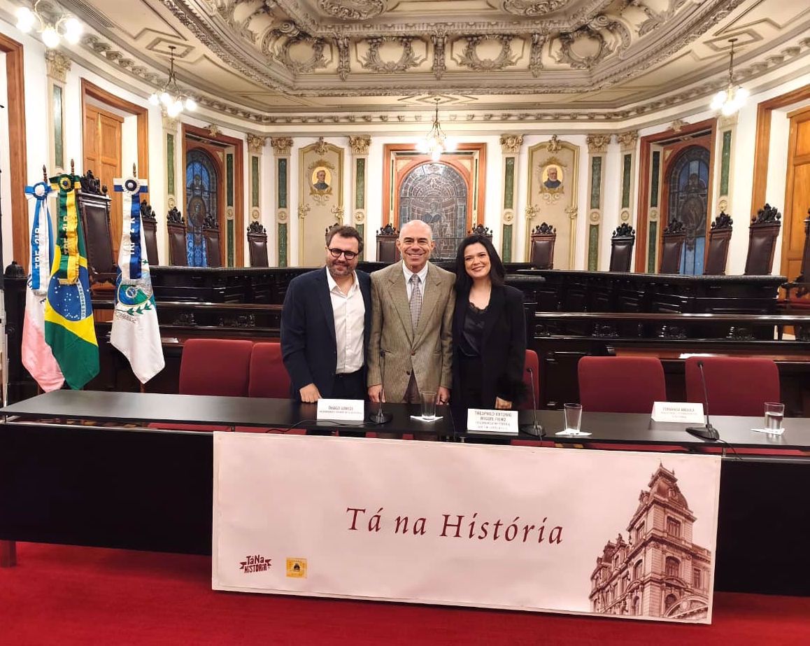 Parceria entre o CCJF e o Tá na História