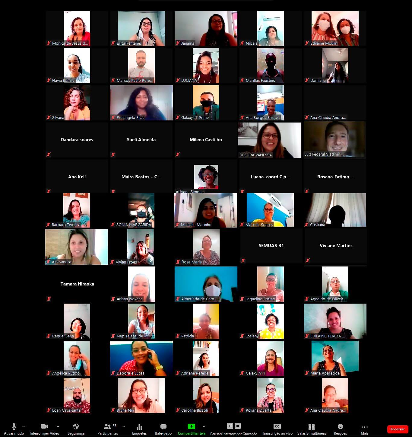 Foto dos participantes da palestra