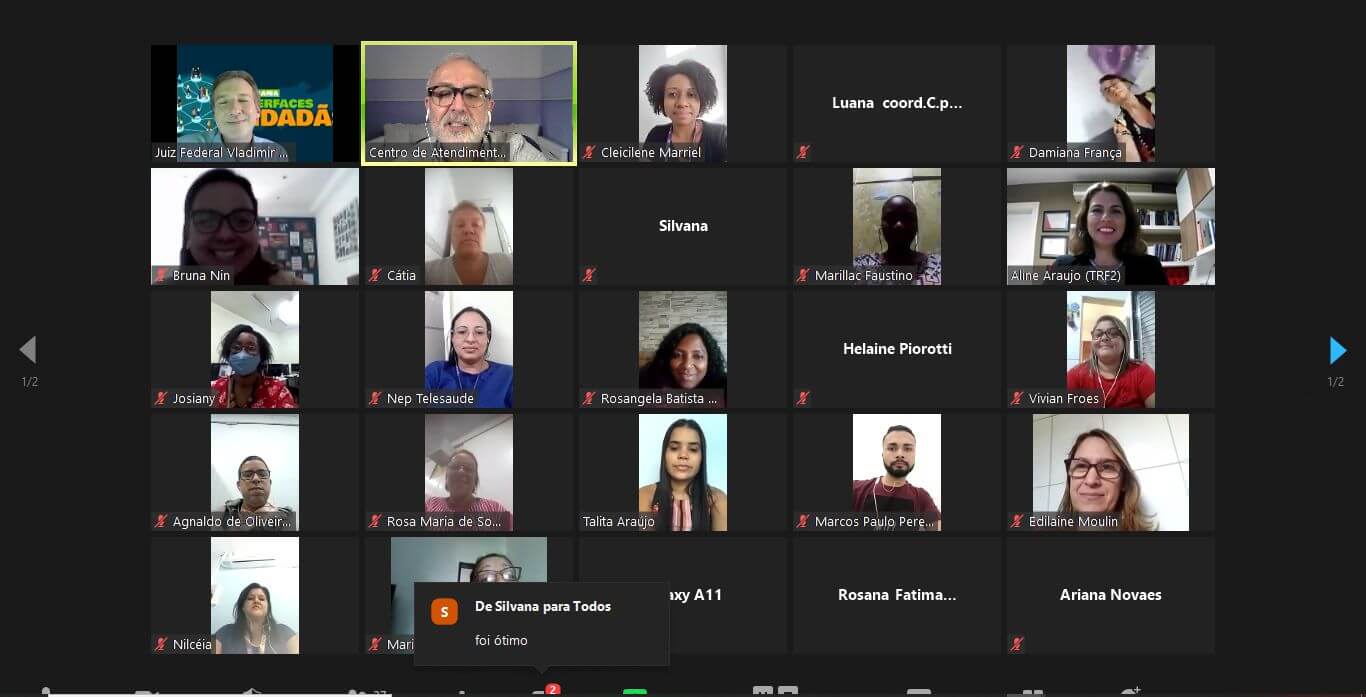 Foto dos participantes da palestra