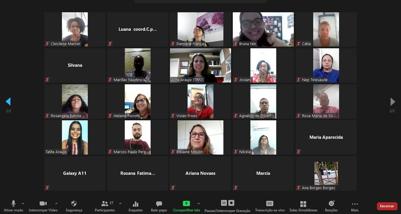 Foto dos participantes da palestra