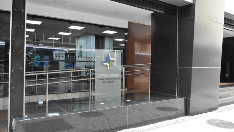 Fachada do TRF2 atual