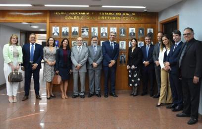 Foto do grupo de autoridades