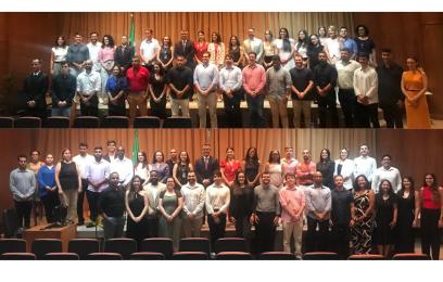 homens e mulheres em pé, lado a lado 